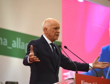 Ο Γιώργος Παπανδρέου ανέλαβε τομεάρχης Εξωτερικών και Άμυνας στο Κίνημα Αλλαγής